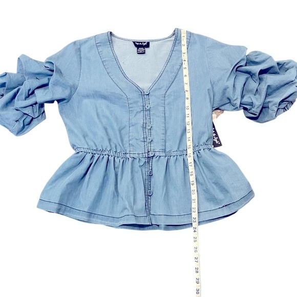 Step in Style Women Chambray Denim Shirt Puff Sleeve Size:Medium - Picture 7 of 7
